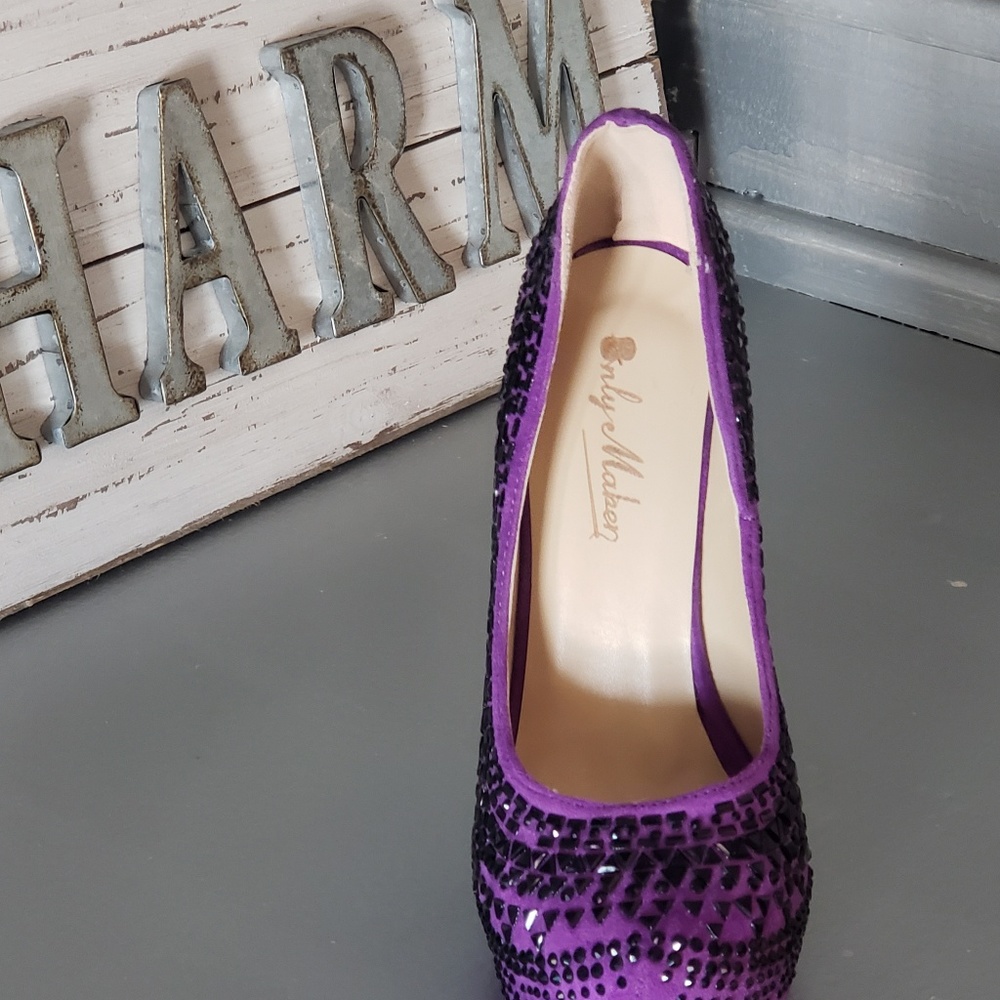 Purple heels - Picture 2 of 3